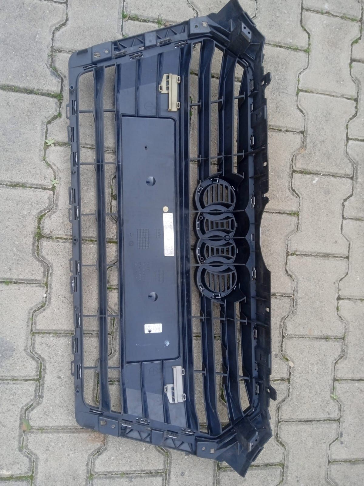 Grelha Audi A4 2018