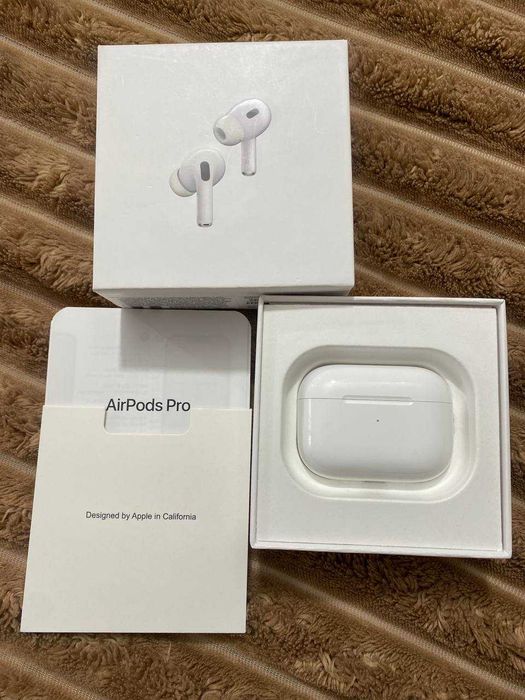 Оригінальні AirPods Pro 2