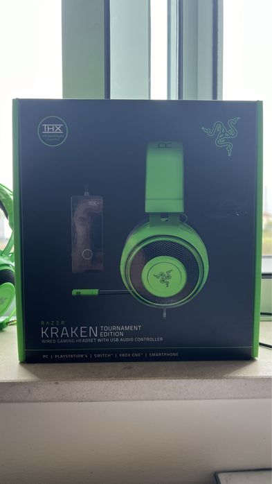 Razer Kraken Tournament edition com caixa