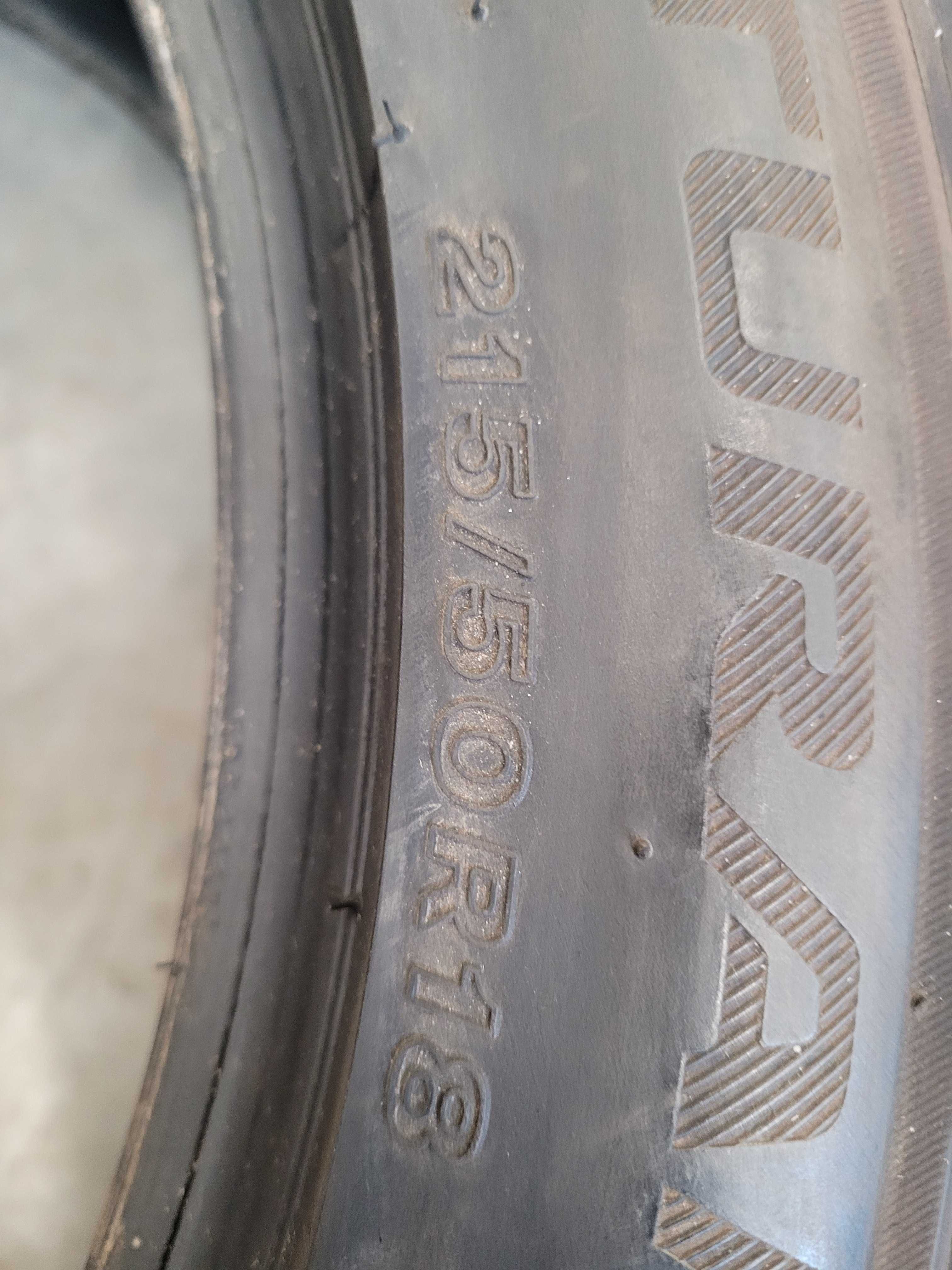 Komplet opon Bridgestone 215/50 R 18