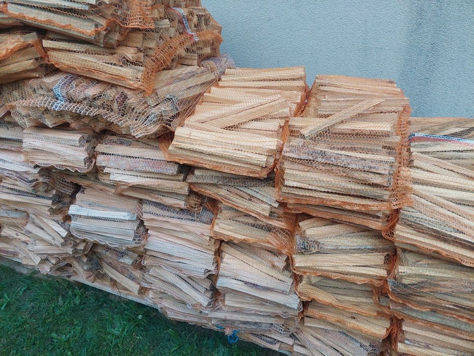 Rozpałka, Drewno rozpałkowe