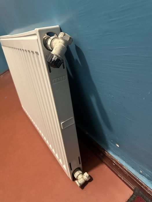 Радіатор ( батарея) опалення 500*500*100 3 шт та 700*500*60 1 шт