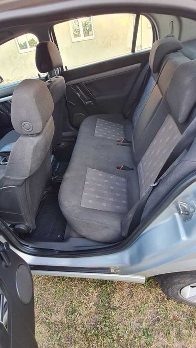 OPEL Vectra C 2006 2.2 бензин