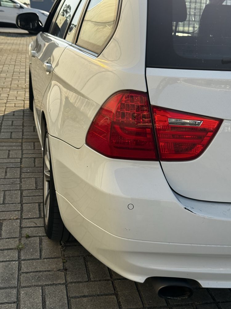 BMW 320d 2012 — Impecável e Económico!