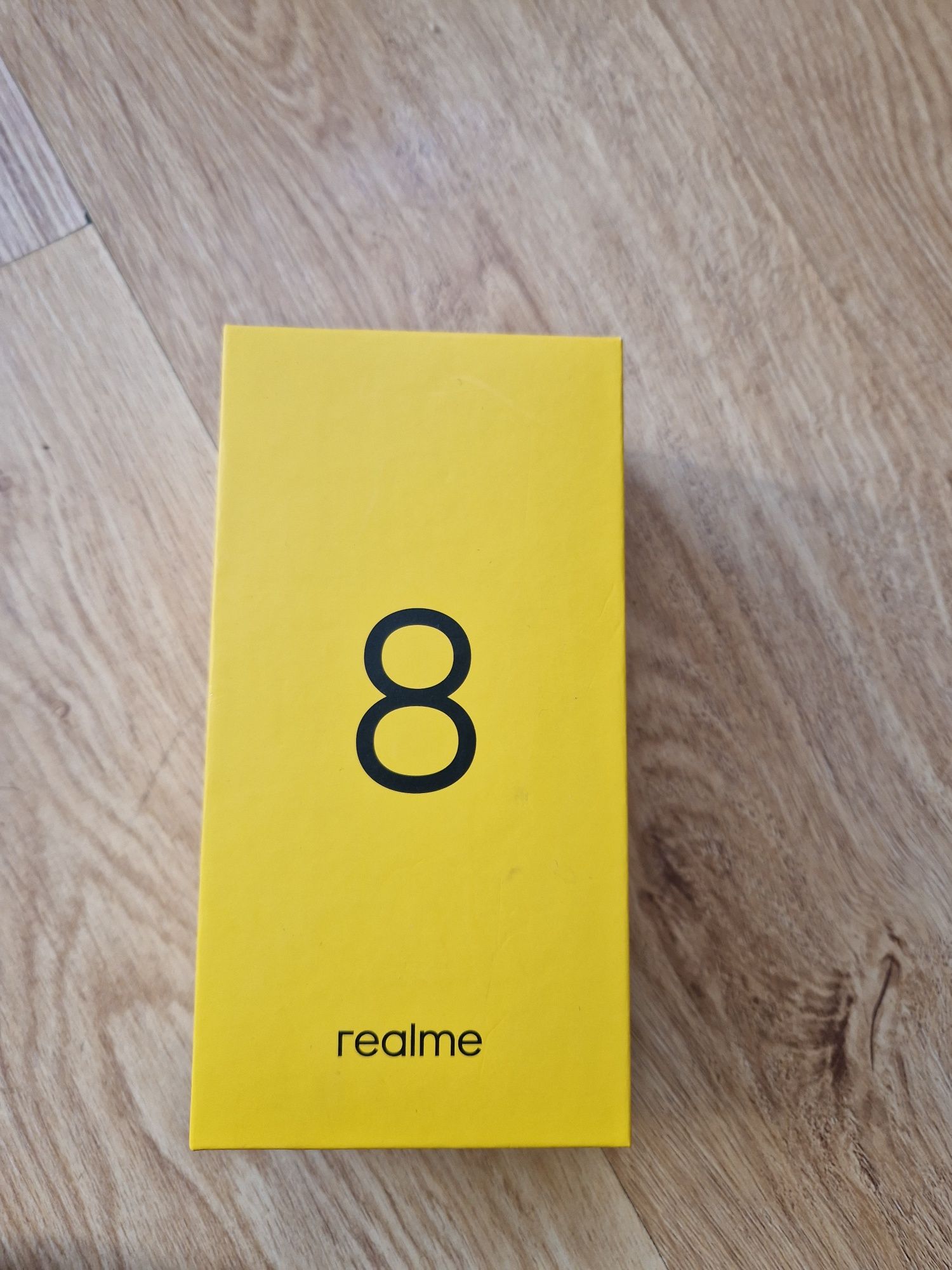 Realme 8 telefon