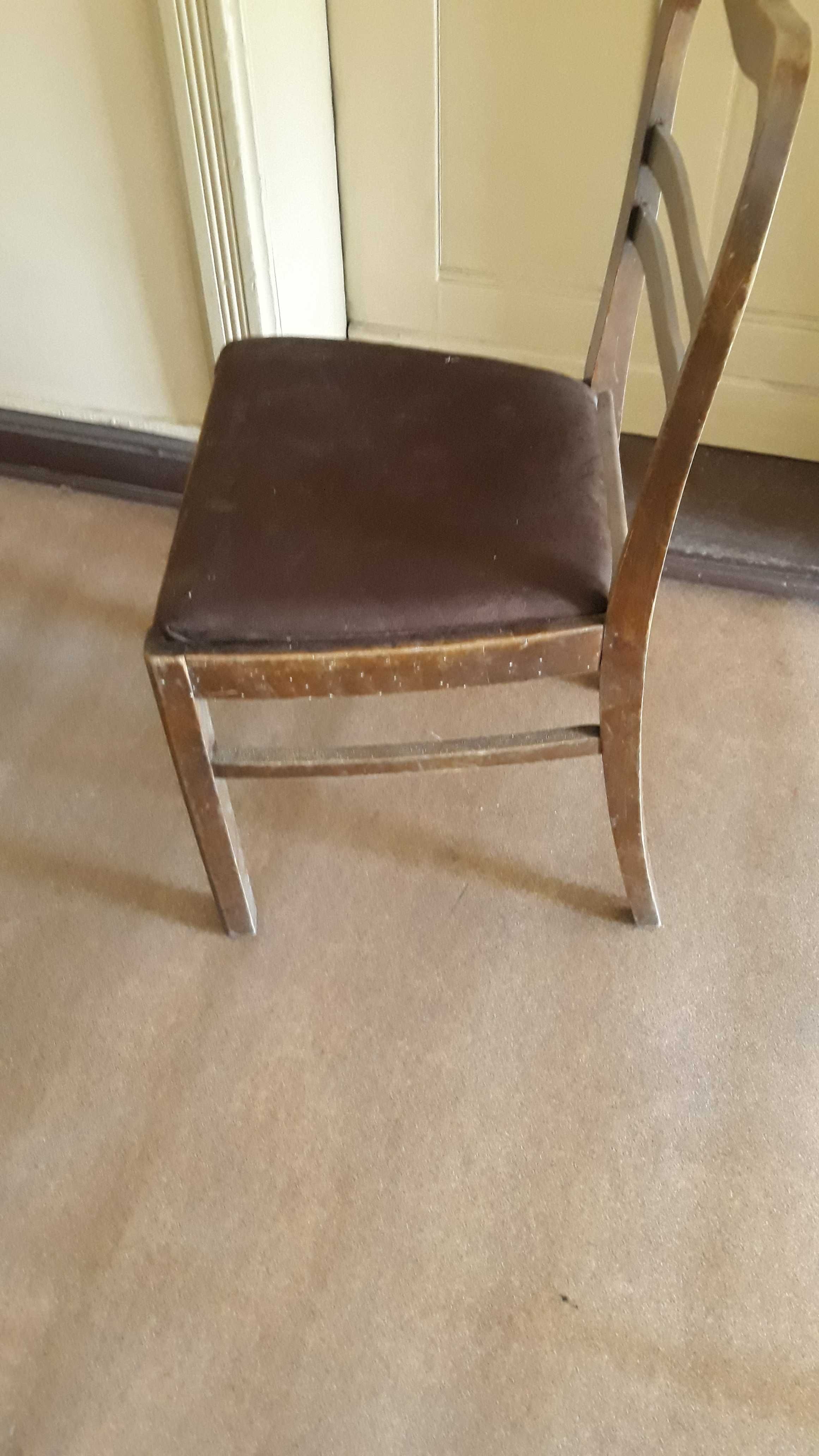 Stere stylowe krzesła 3 sztuki