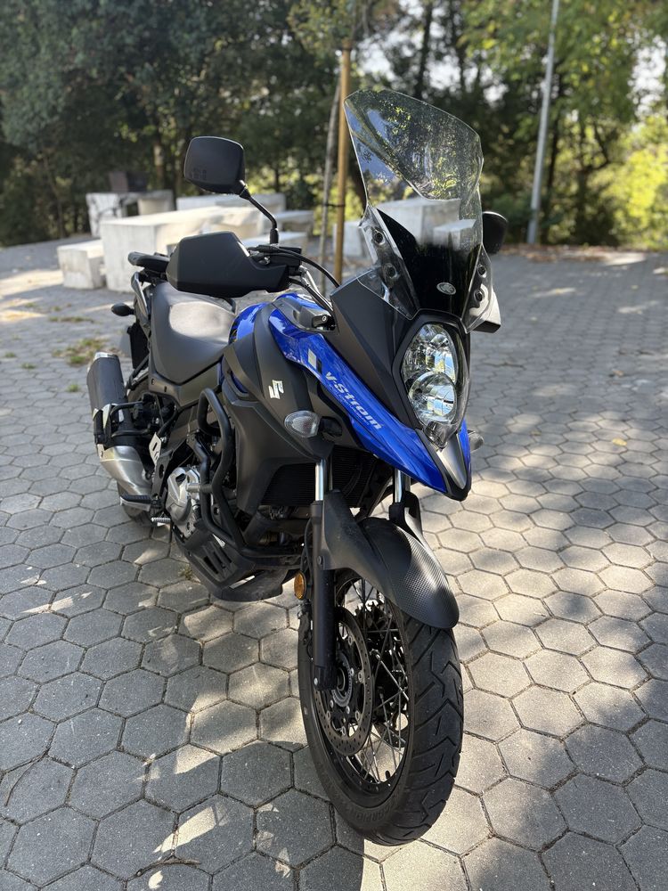 Suzuki vstrom 650  (35kw)