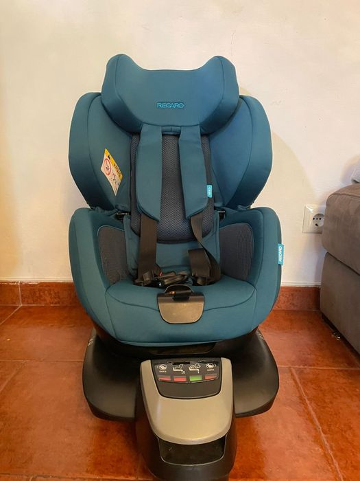 Carrinho bebé + ovo + cadeira automóvel com isofix