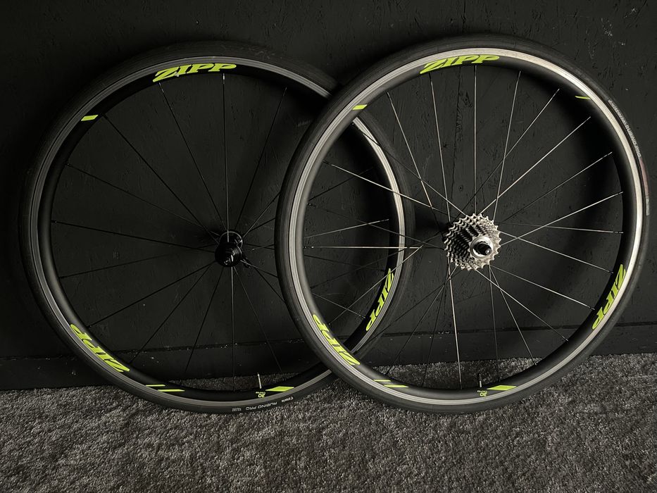 Kola ZIPP Course 30 Vittoria Rubino Pro 23c kaseta Ultegra 10s szosa