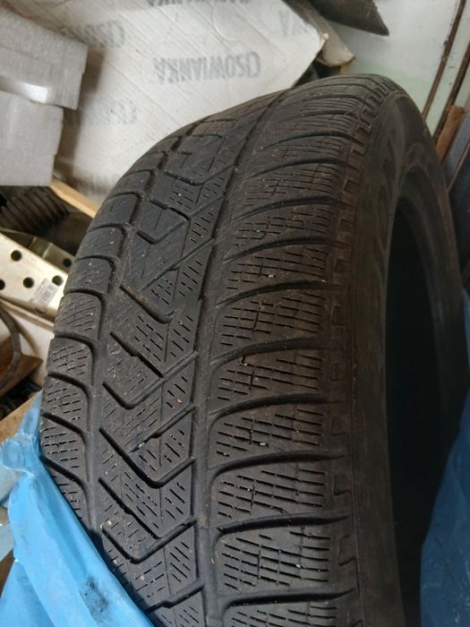 4 x Pirelli scorpion winter suv Zima r18