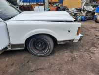 Błotnik prawy przód Lincoln Town Car st.tropez 4 Mark VI