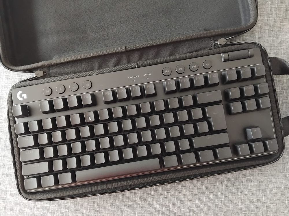 Teclado Logitech G PRO X TKL