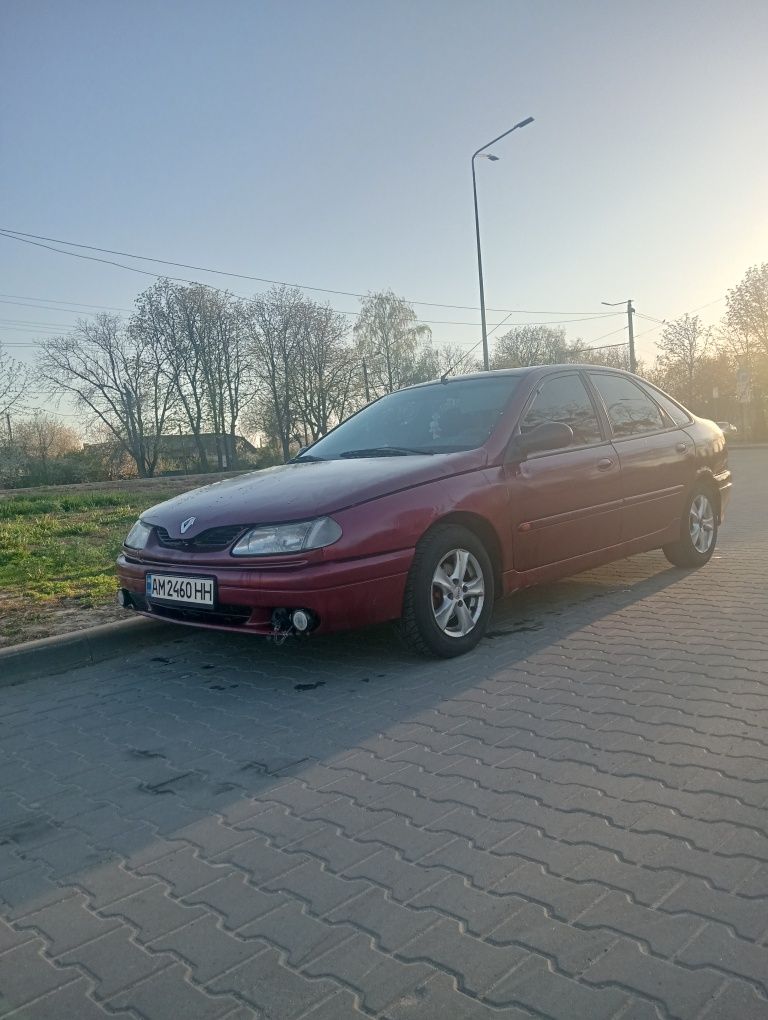 Renault Laguna 1