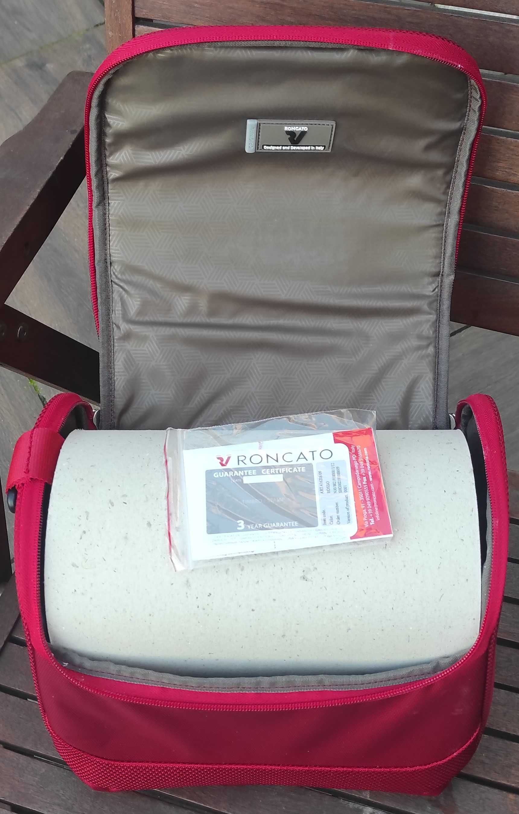Komplet podróżny Roncato - 2 walizki i kuferek