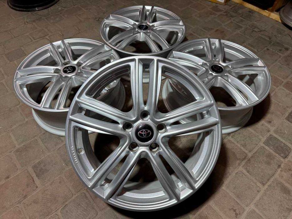 Диски R18 5x114.3 Toyota Lexus Suzuki