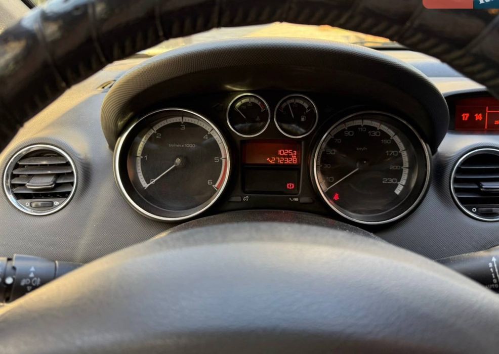 Продам Peugeot 308sw 2.0 дизель 2011р