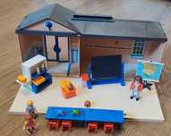 Szkoła Playmobil 5941, przenośna szkoła, domek