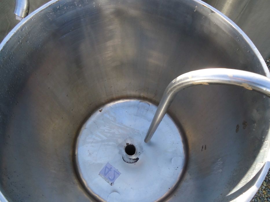 Zbiornik nierdzewny 100L stojący z stali nierdzewnej ścianka 2 mm