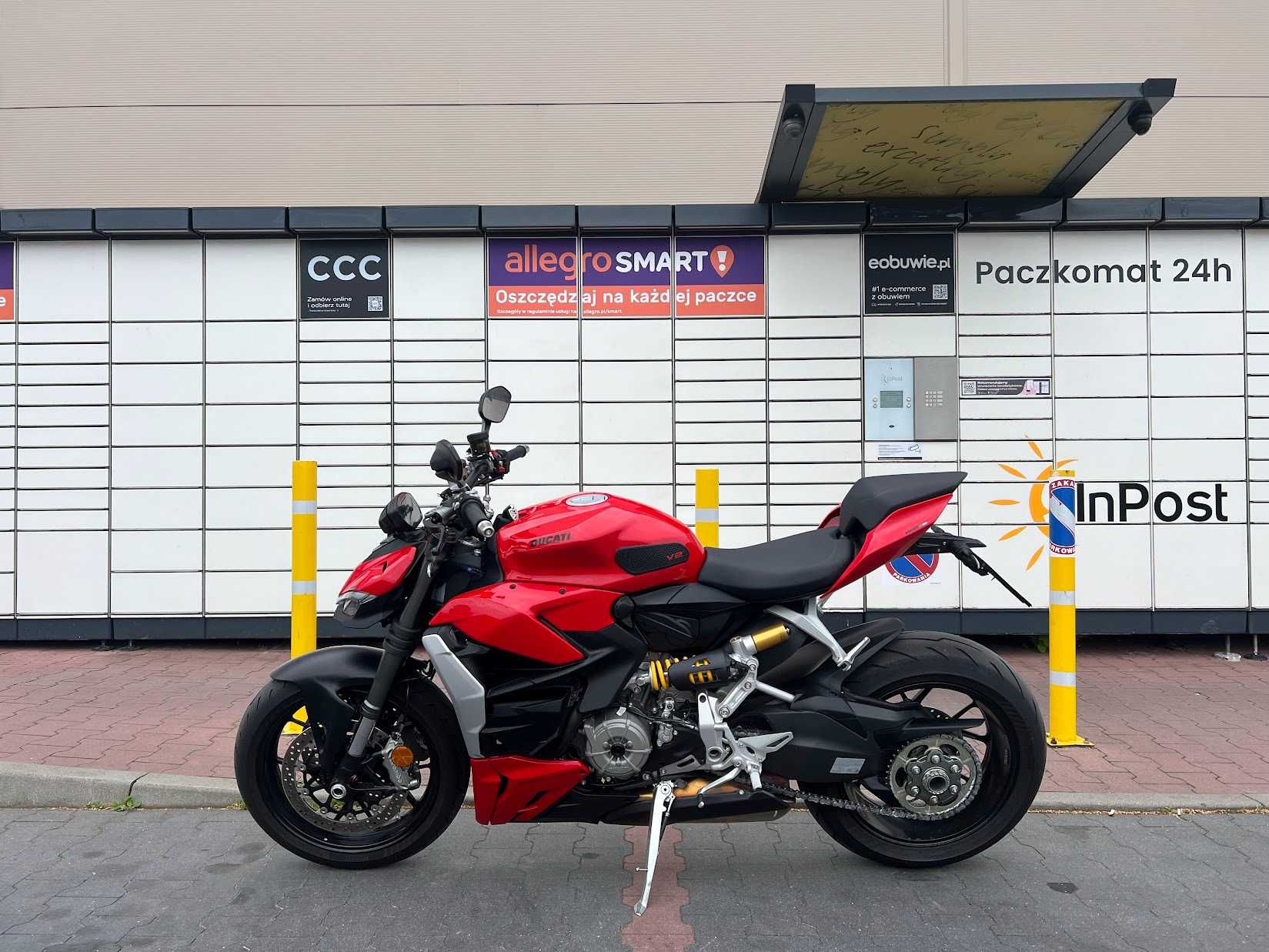 Ducati Streetfighter V2, 2022r, dodatki, cesja leasingu