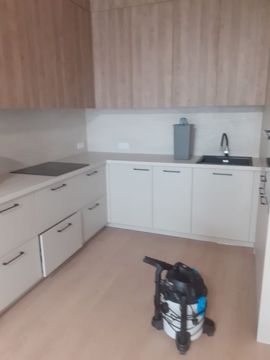 Sprzątanie mieszkań mycie okien pracuję 7 dni w tygodniu