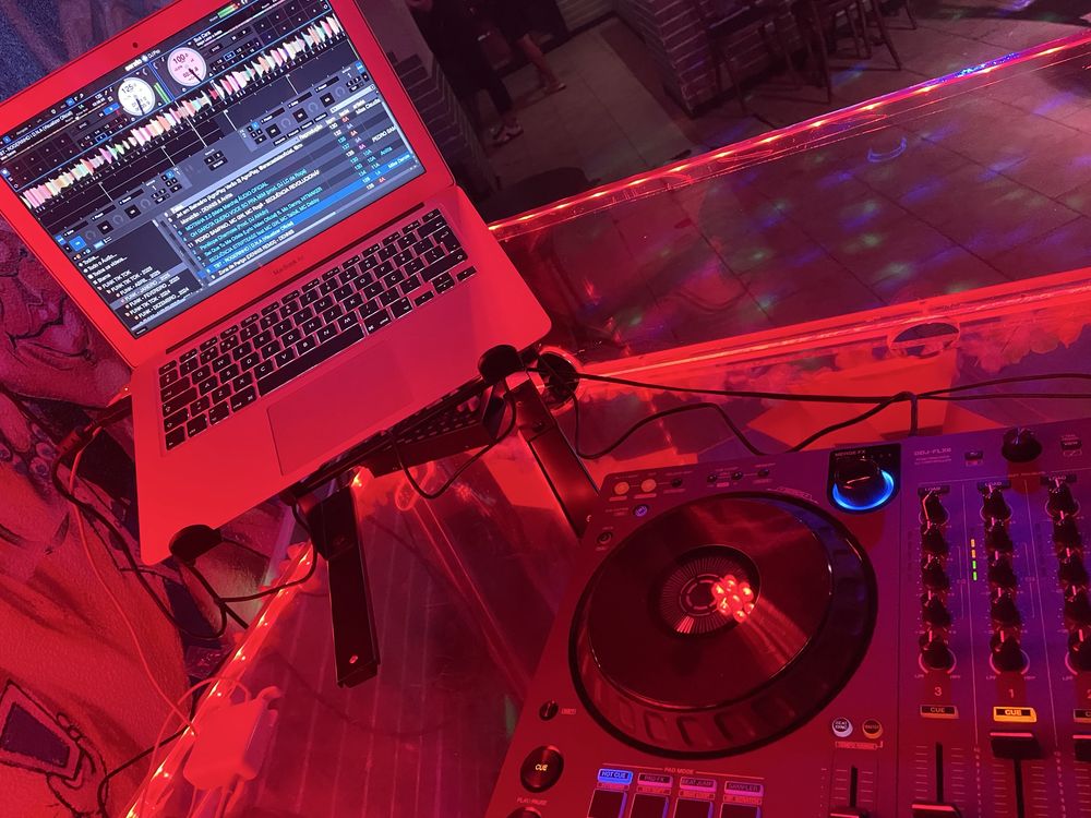 Controlladora DDJ FLX6