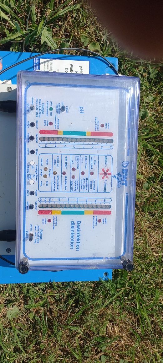 System dezynfekcji i sterowania basenem . Generator chloru