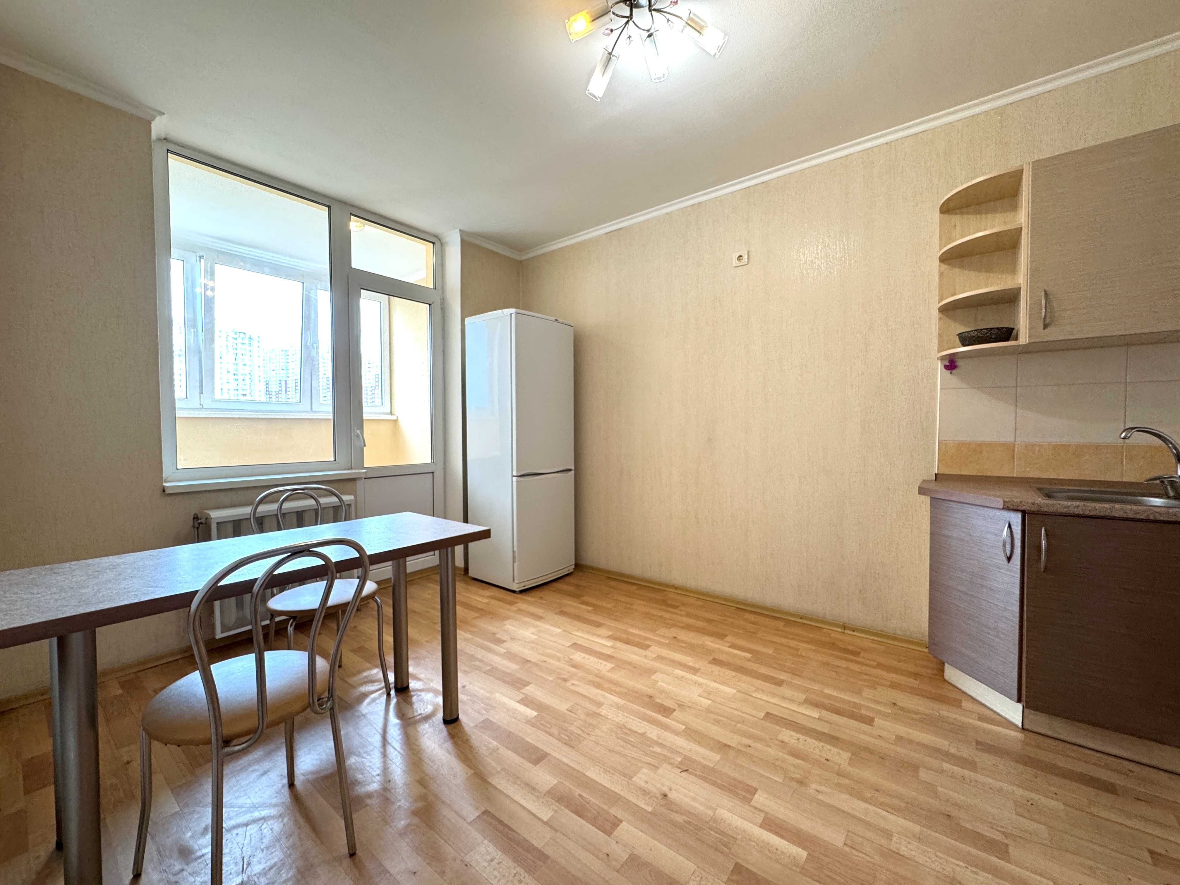 Продаж 1к, Вул. Олени Пчілки 6, Драгоманова, S-57.8m2, Григоренка