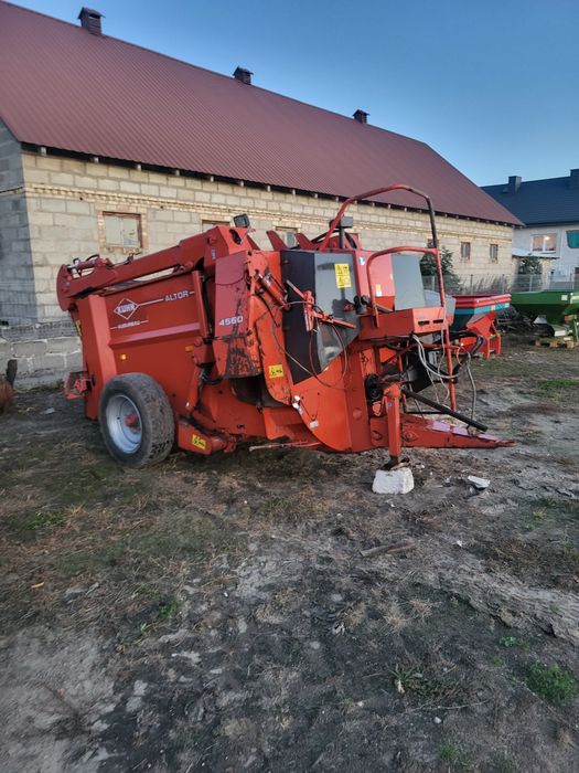 Ścielarka Kuhn Altor 4560