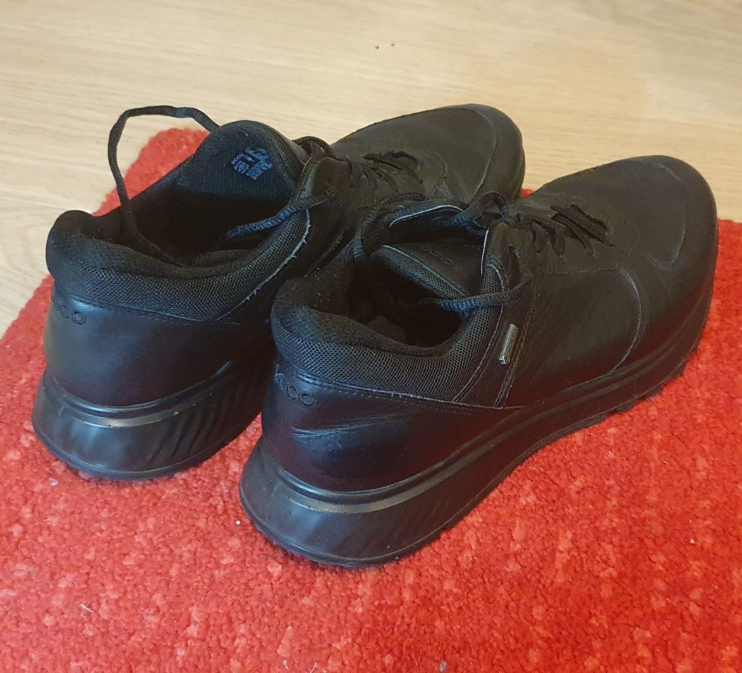 Ecco Gore-tex EXOSTRIDE M 42 męskie
3