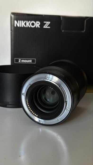 Nikkor Z 85 mm f/1.8 S обʼєктив