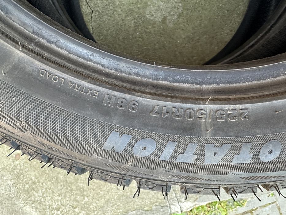 Зимова резина kapsen і bridgstone 225x50x17