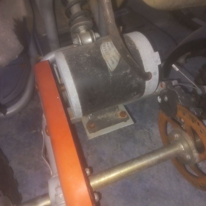 Moto quatro criança motor eléctrico