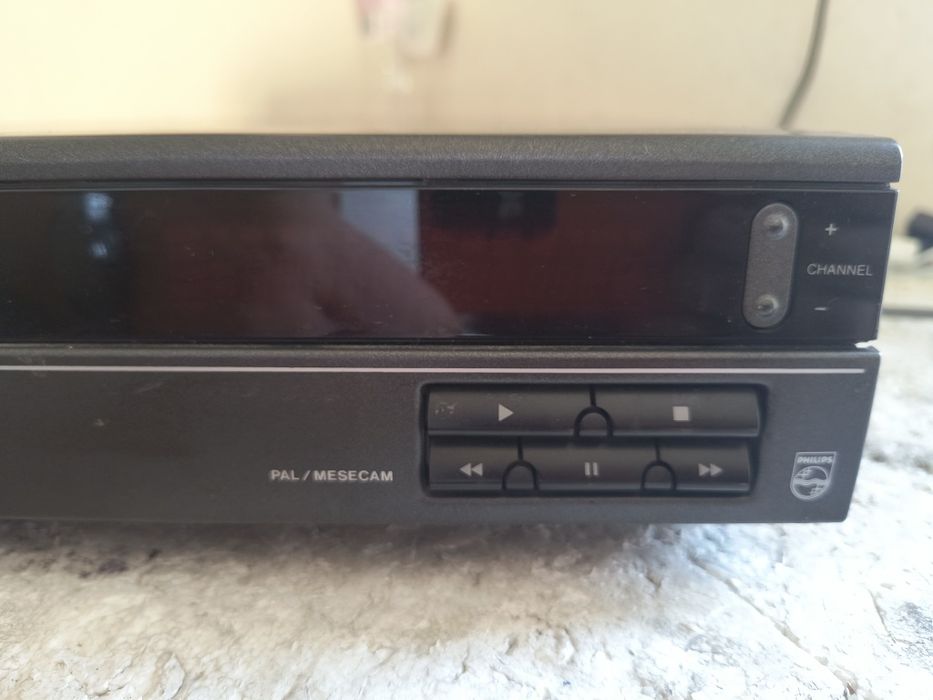 Magnetowid VHS Philips