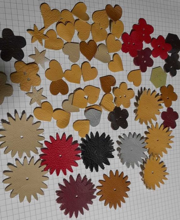 Заготовки з натуральної шкіри для срапбукінгу рукоділля 4грн штука