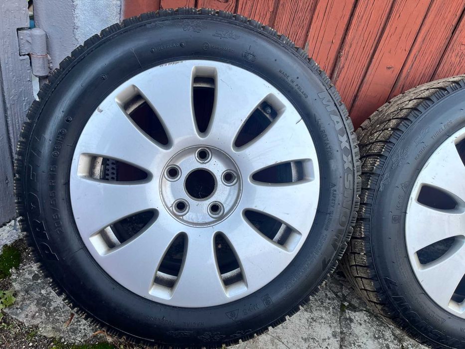 Koła Felgi Aluminiowe 5x112 Opony zimowe 205/55R16 Audi A4 A6 8e0601