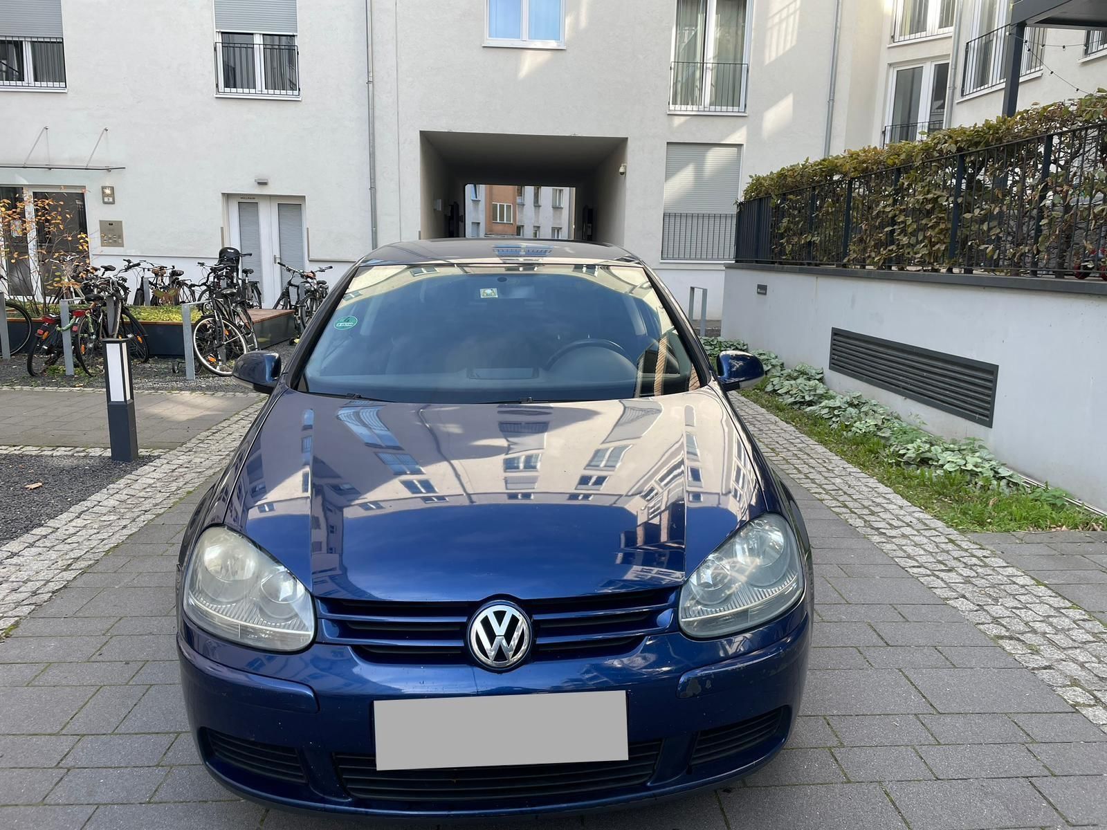 VW Golf 1.6 MPI 102 KM 2005r
