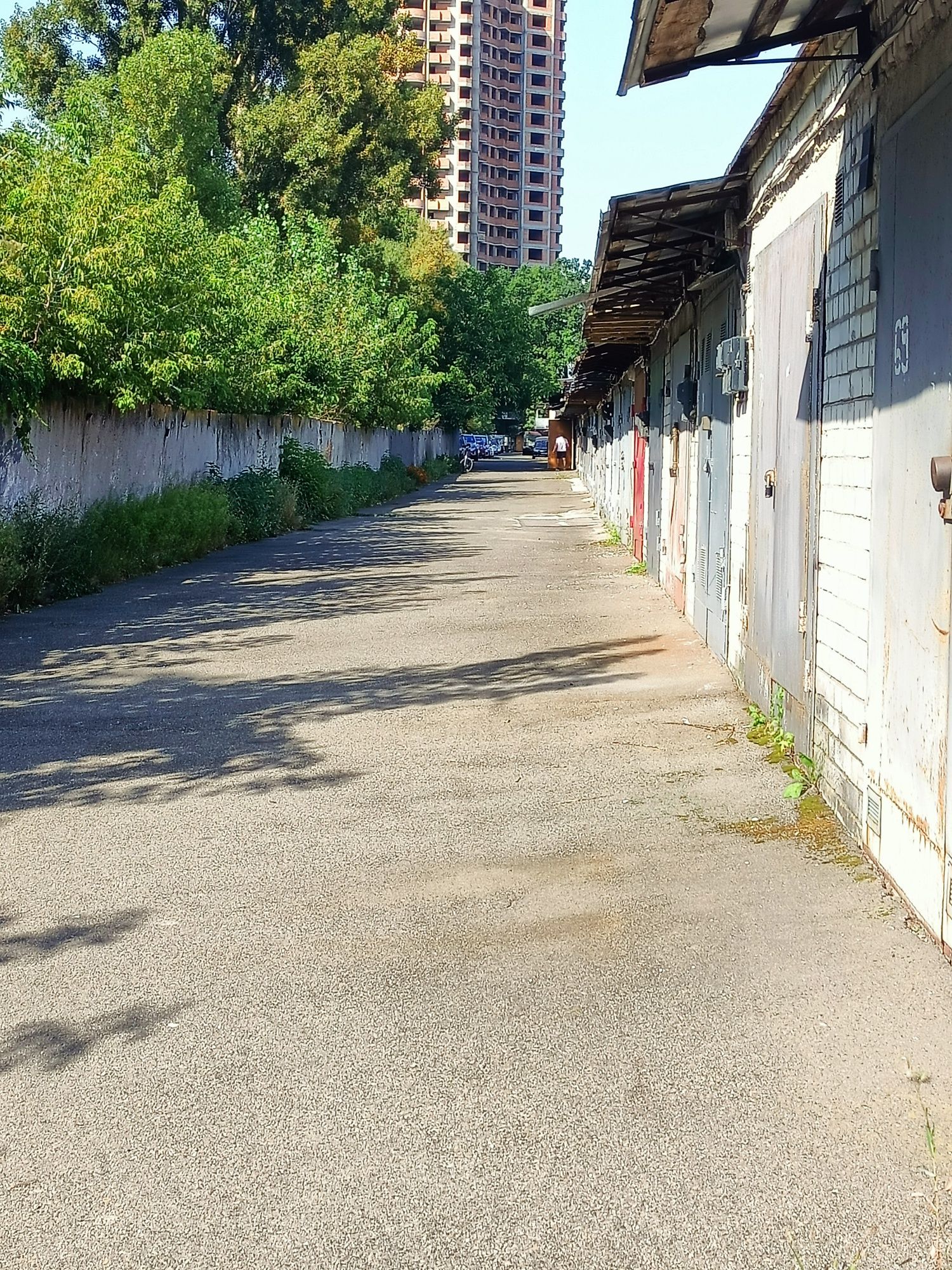 Продається гаражний бокс. Продаж гаражу