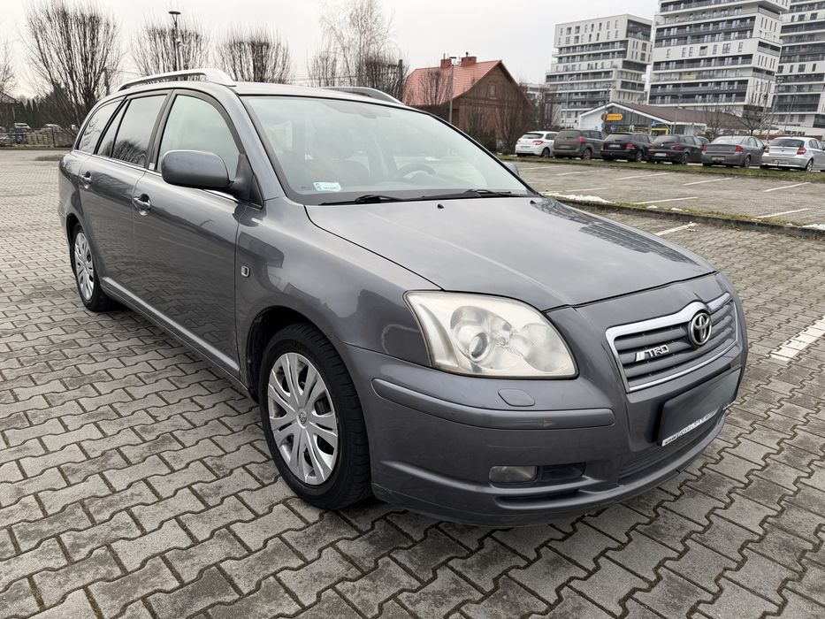 Toyota Avensis 1.8 T25