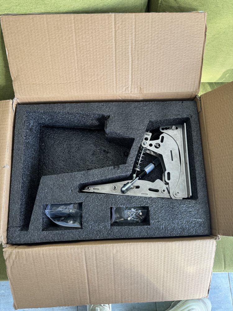 Vendo pedal de precisao para logitech G29