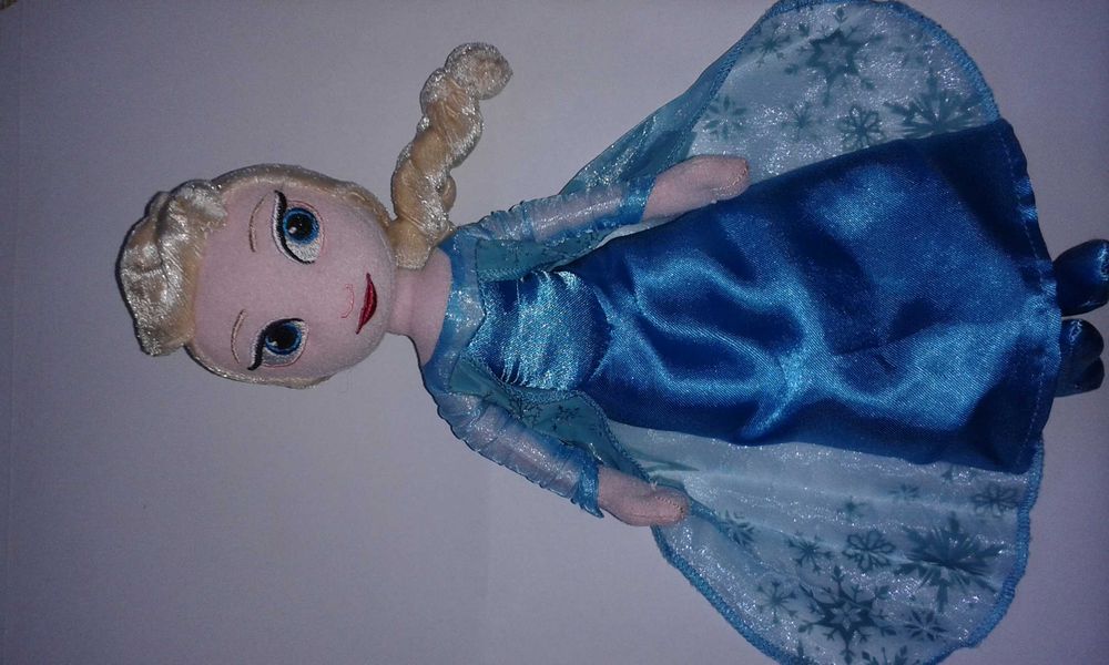 Lalka bobas przytulanka szmacianka Elsa Kraina Lodu zabawki dziewczynk