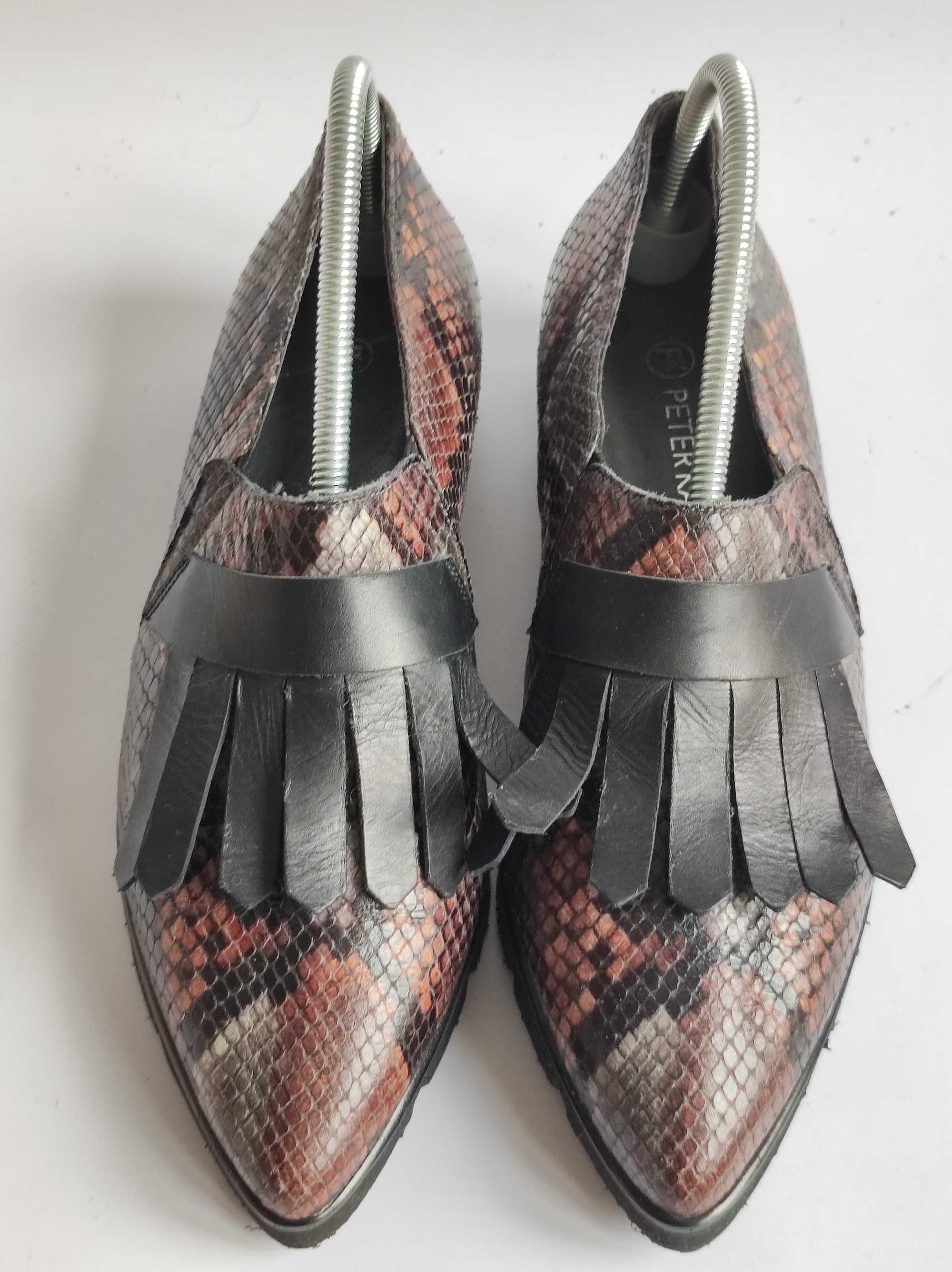 - Peter Kaiser - Markowe buty r. 37 / 38