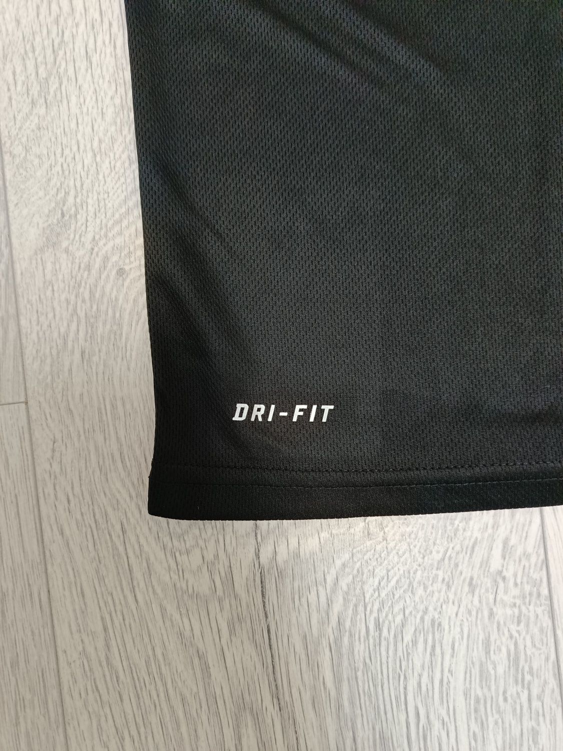 Футболка Nike Dri-Fit (баскетбольная)