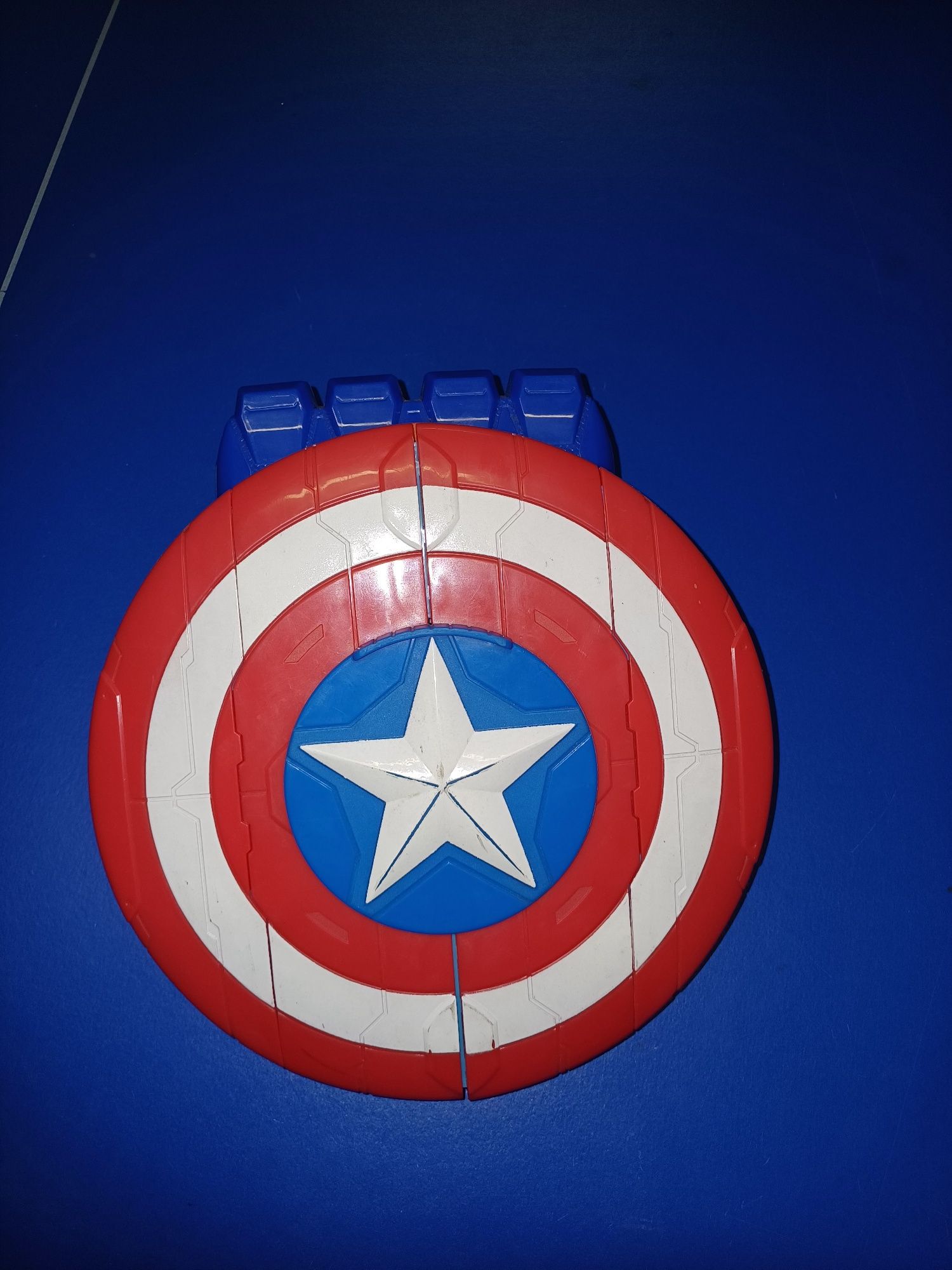 Tarcza nerf kapitan Ameryka