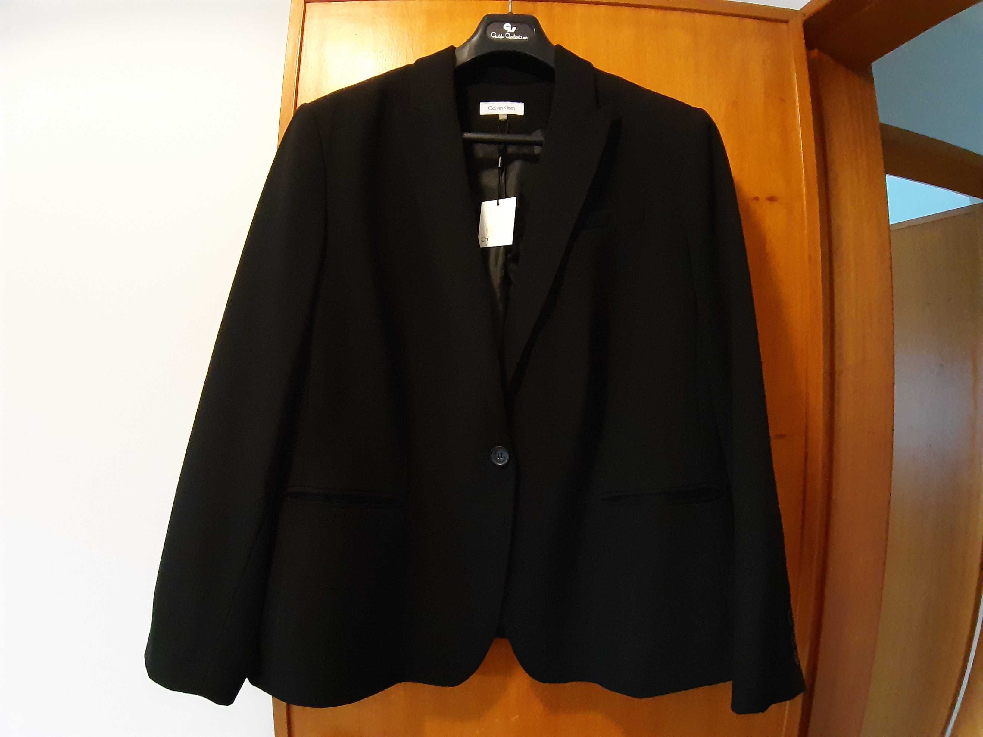 Casaco / blazer Calvin Klein, de meia estação, preto, novo