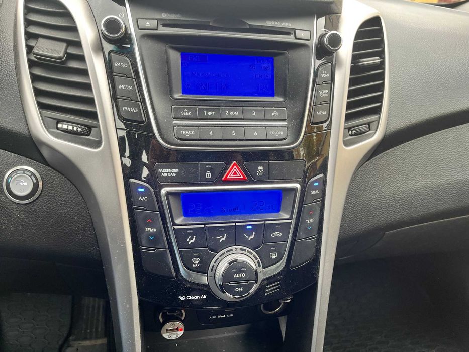 Hyundai I30 bezwypadkowy polski salon instalacja gazowa