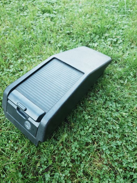 Schowek, roleta, chlebak, Mercedes W124