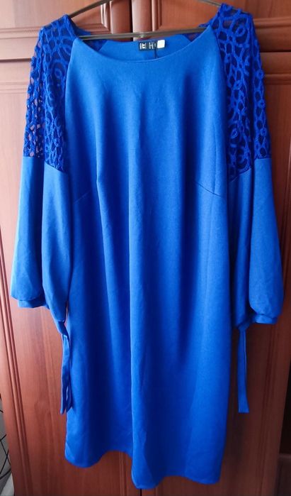 Продам сукню нову