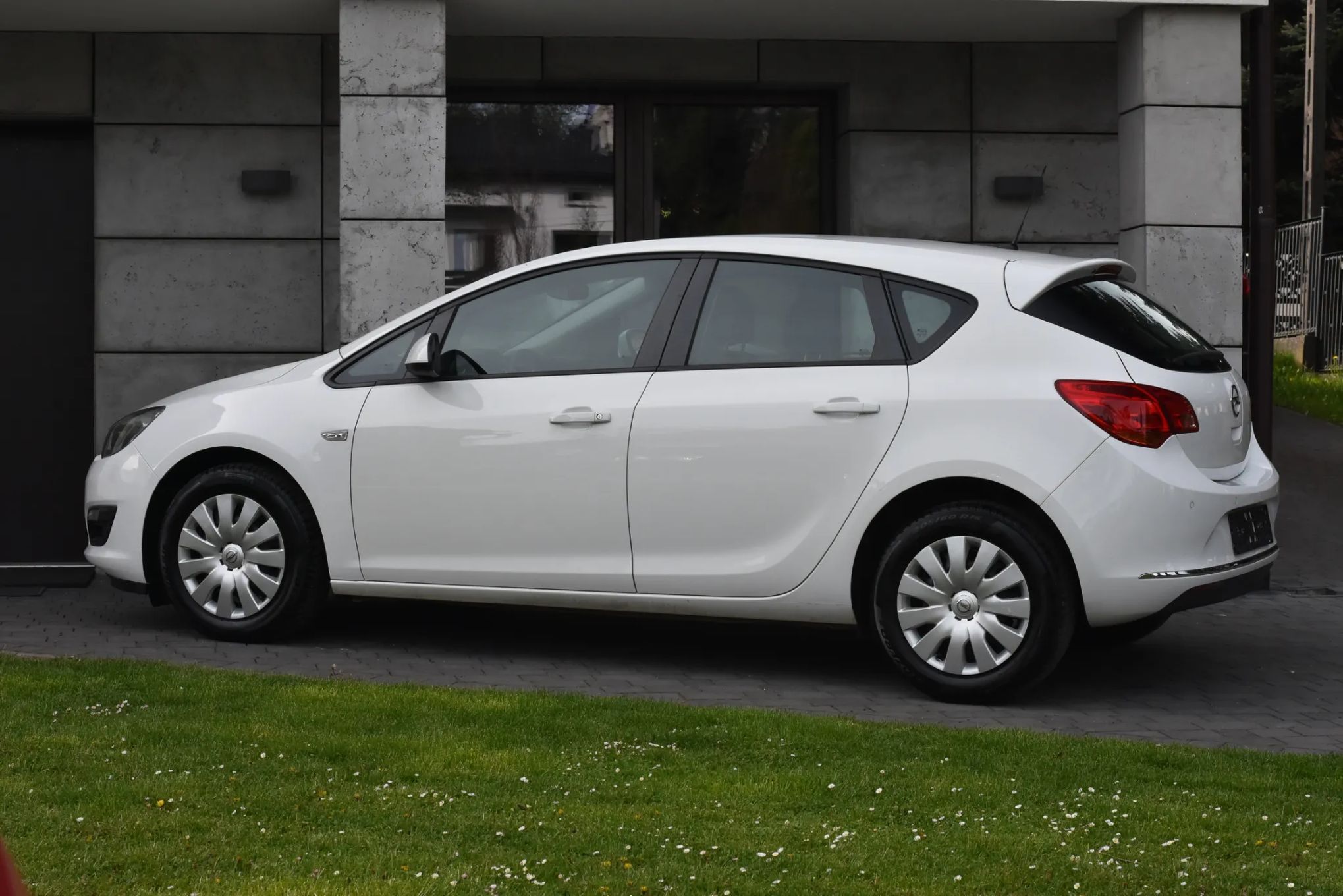 Opel Astra Stan Bdb Udokumentowana 1.6 benzyna
