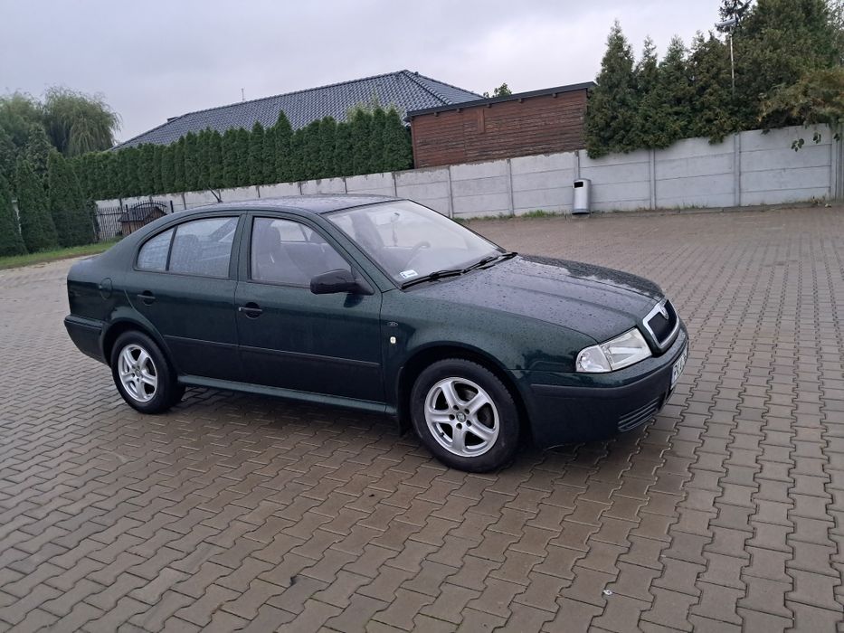 Sprzedam Skode Octavie 1.4 benzynka