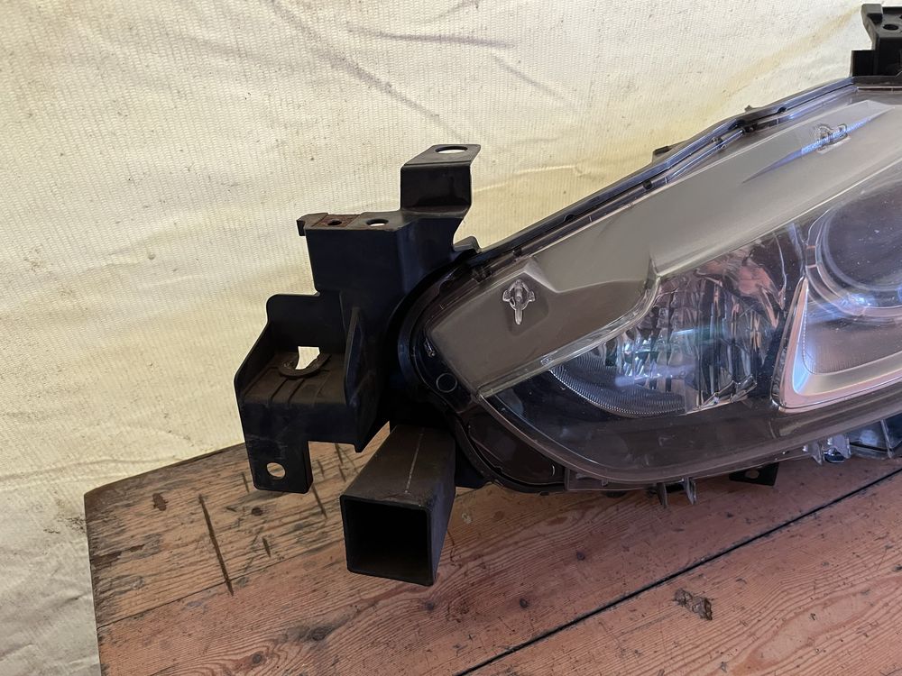 Mazda 6 gj lampy przod